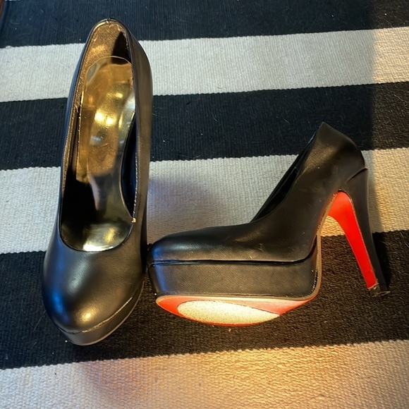 Black Platform Stilettos Size 7 - Picture 3 of 3